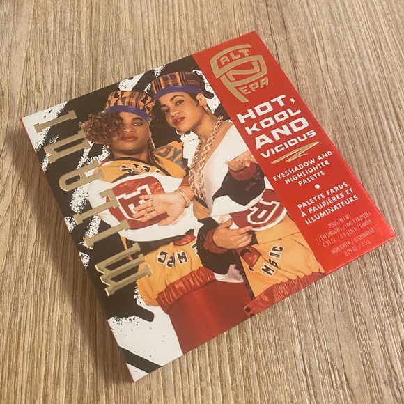 Milani x Salt N Pepa Eyeshadow Palette (Limited Edition) - Picture 2 of 4